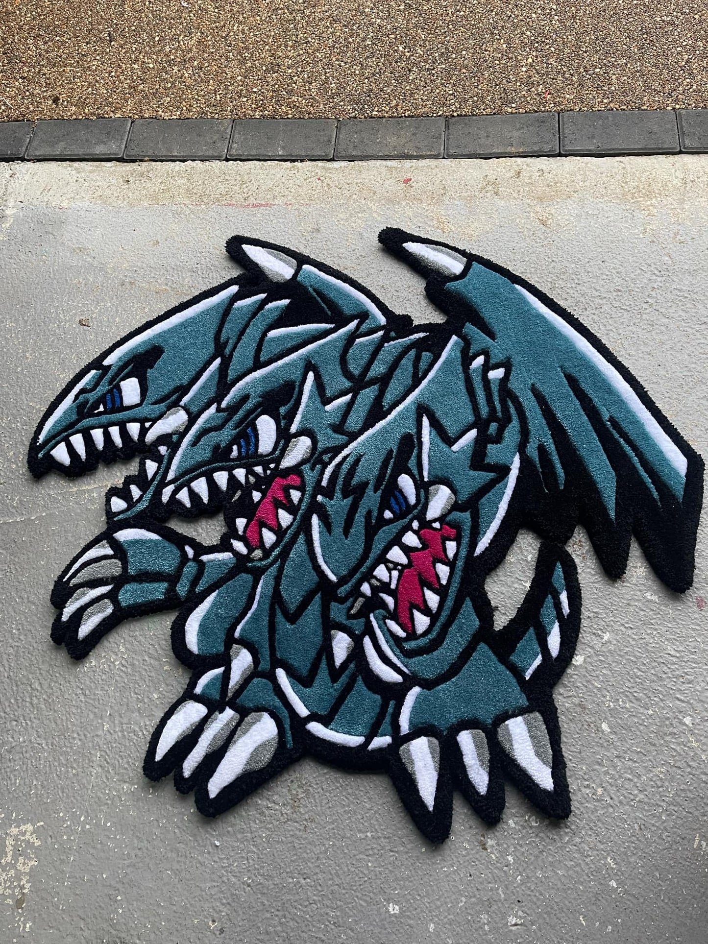 Blue Eyes Ultimate Dragon (Toon Version)